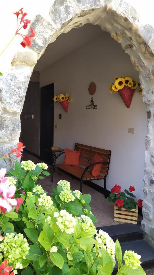 La Casa Dell'Arco Apartment Carasco Exterior foto